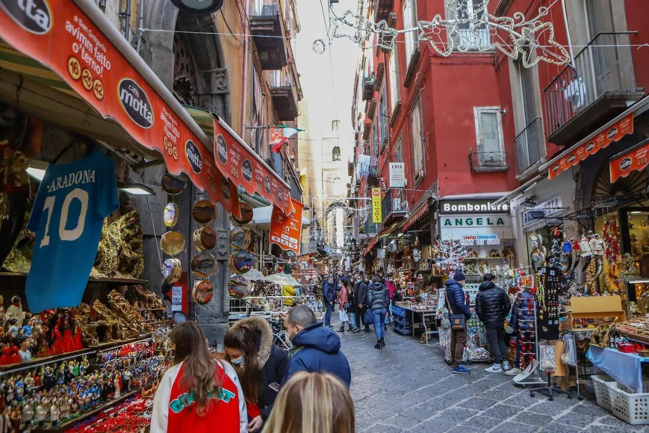 Studio Flat In The Historical Center By Wonderful Italy Apartment Naples