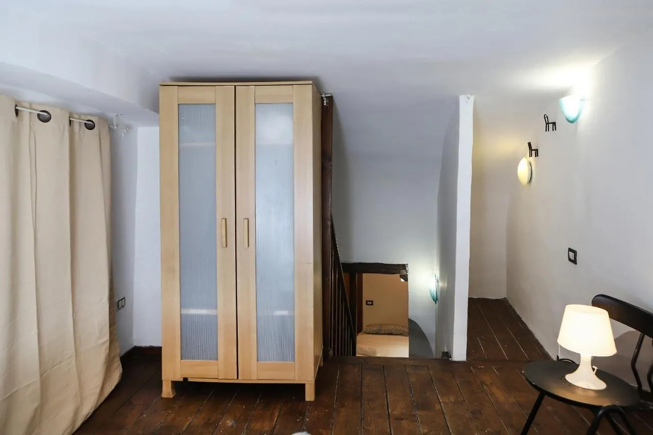Studio Flat In The Historical Center By Wonderful Italy Apartment Naples